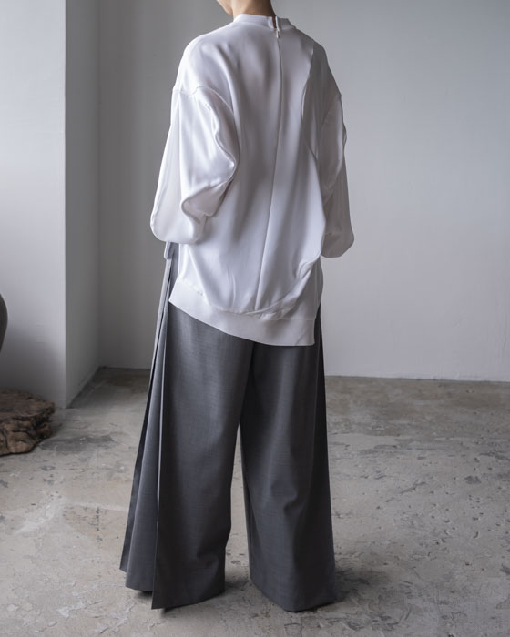 VONIQUE / ENFOLD/ SEAM PULLOVER