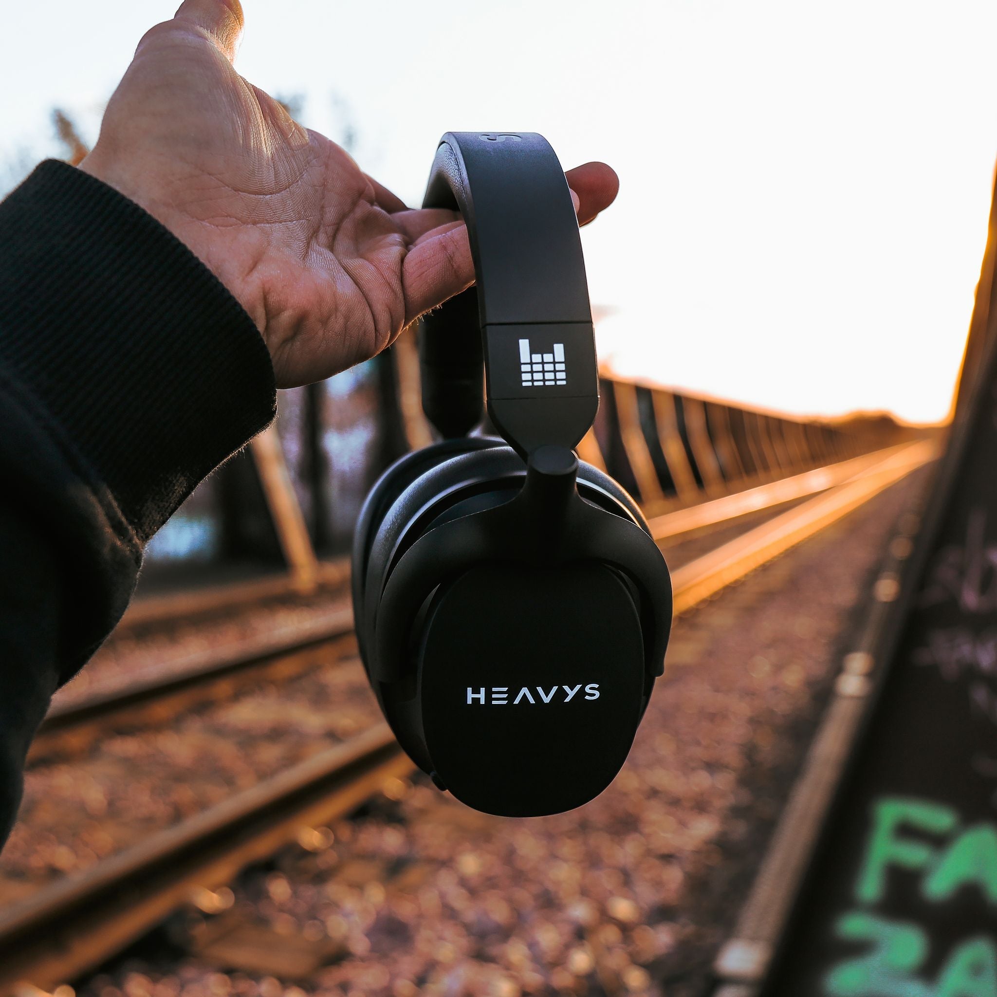 HEAVYS H1H HEADPHONES