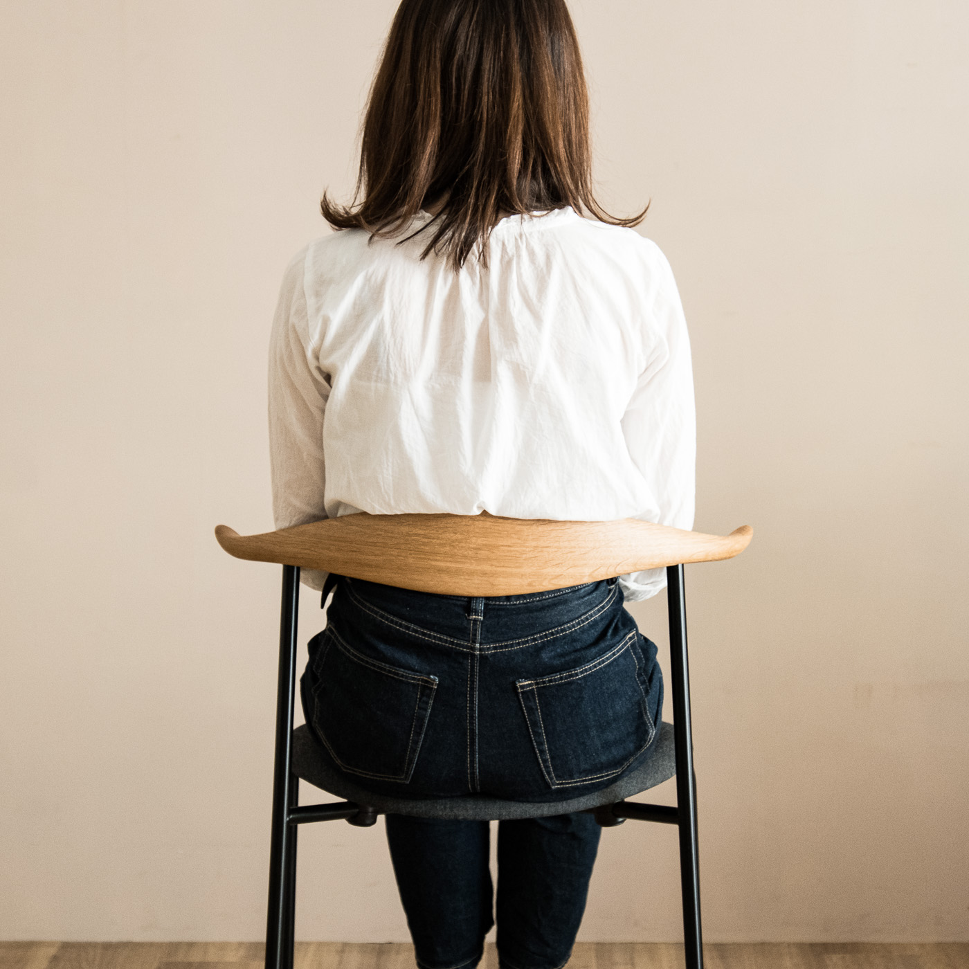 CH88P チェア(ブラック脚) (樹種 / 塗装オーク材：ブラックカラー