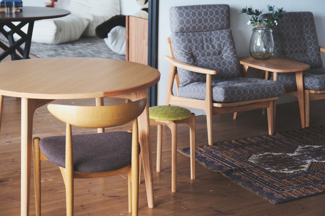 マルニ60プラス ラウンドテーブル | マルニ 60 | リグナテラス東京