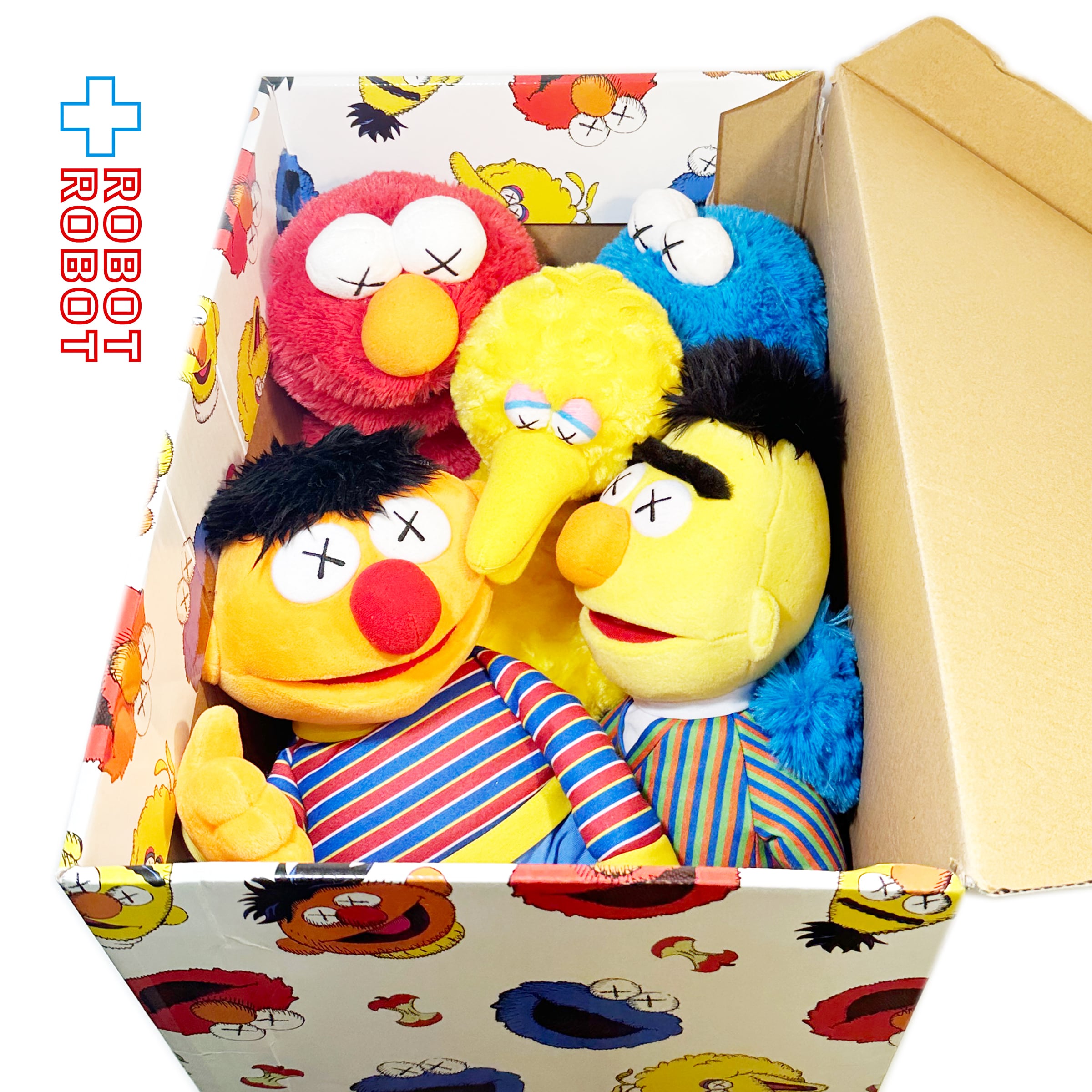 ユニクロ KAWS × セサミストリート ぬいぐるみ セット – ROBOTROBOT