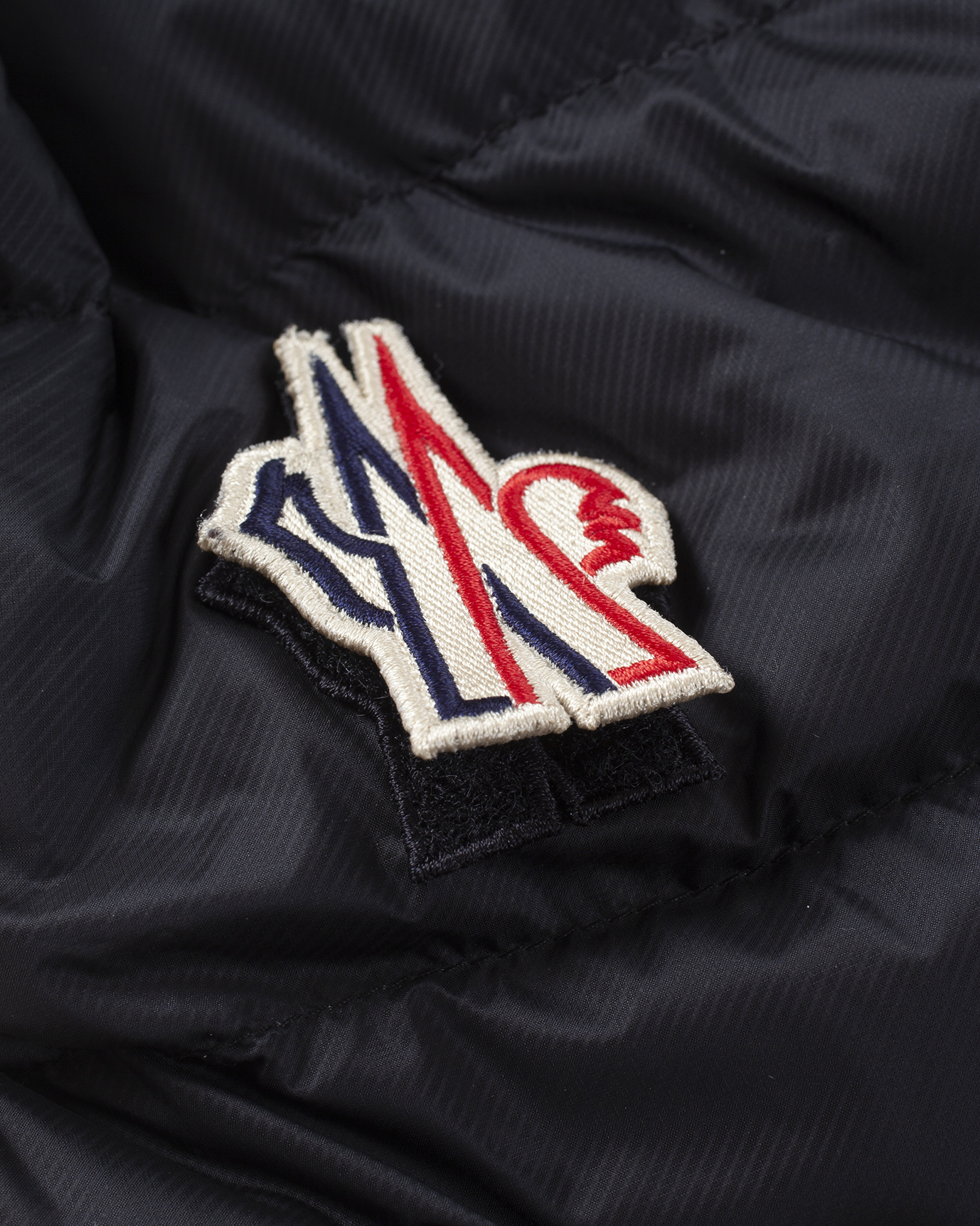 MONCLER】MONCLER CAMURAC JACKET（カムラック ダウンジャケット） - YEVS