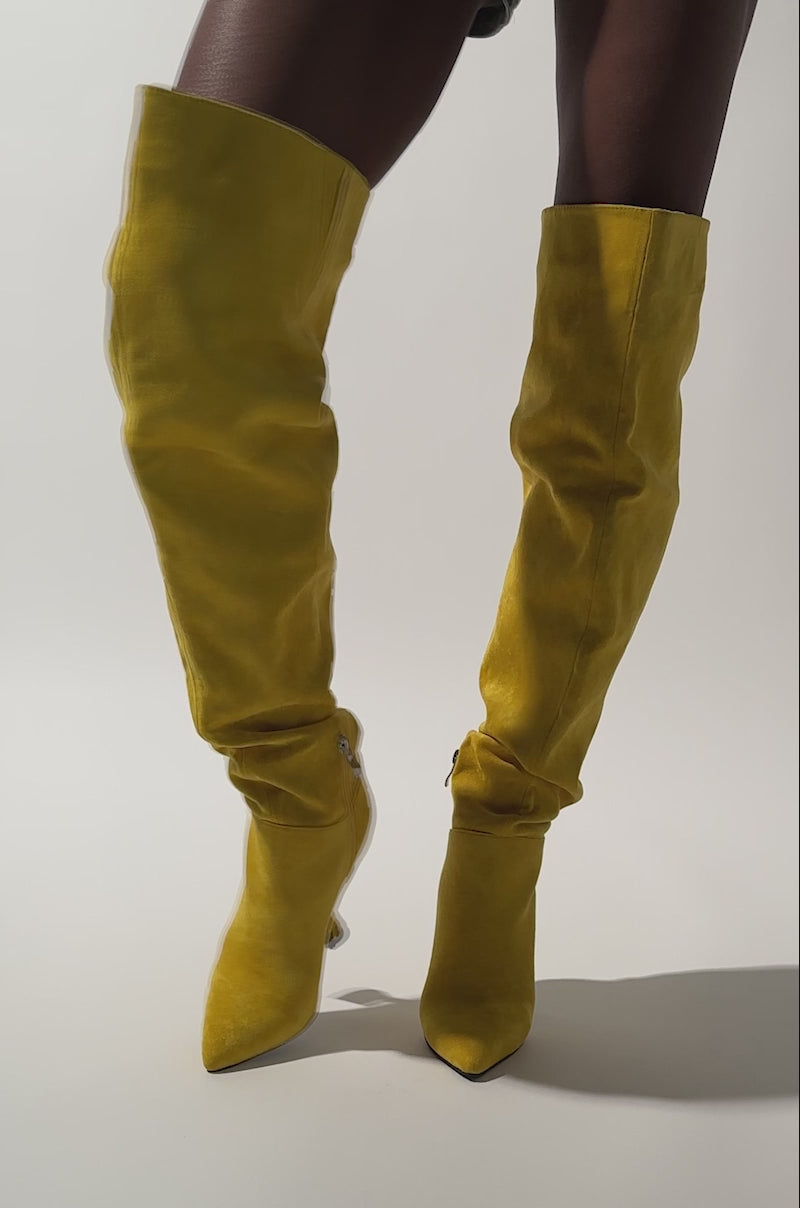 AZALEA WANG STEPHAN YELLOW FAUX SUEDE CHUNKY BOOT – AKIRA