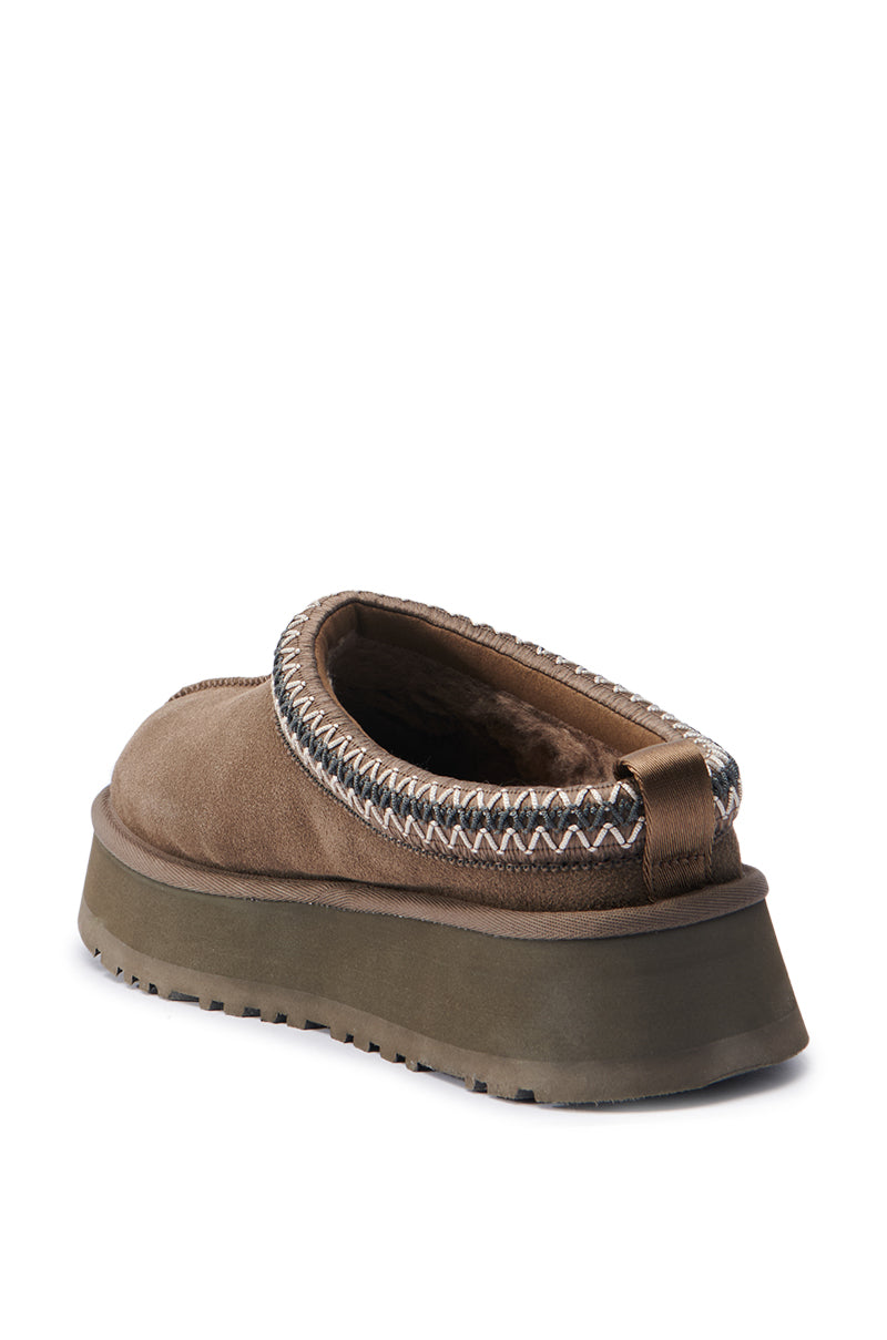 UGG TAZZ IN HICKORY – AKIRA