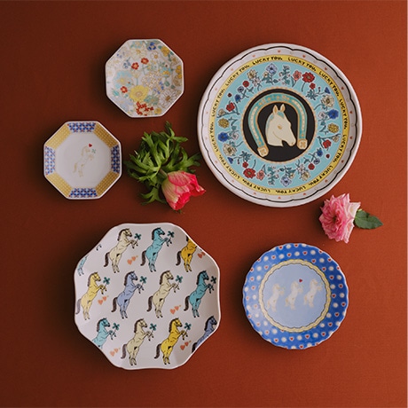 11/19(水)～発売！午年を祝うナタリー・レテとのコラボレーション