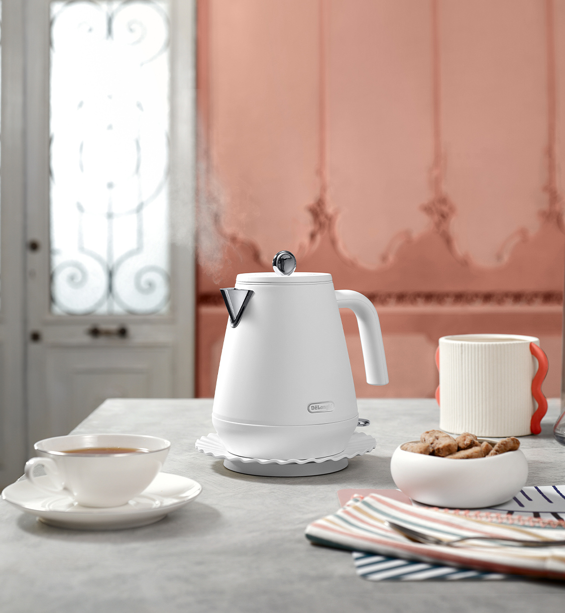 デロンギ（DeLonghi） 電気ケトル 販路限定品 エクレティカ 電気ケトル