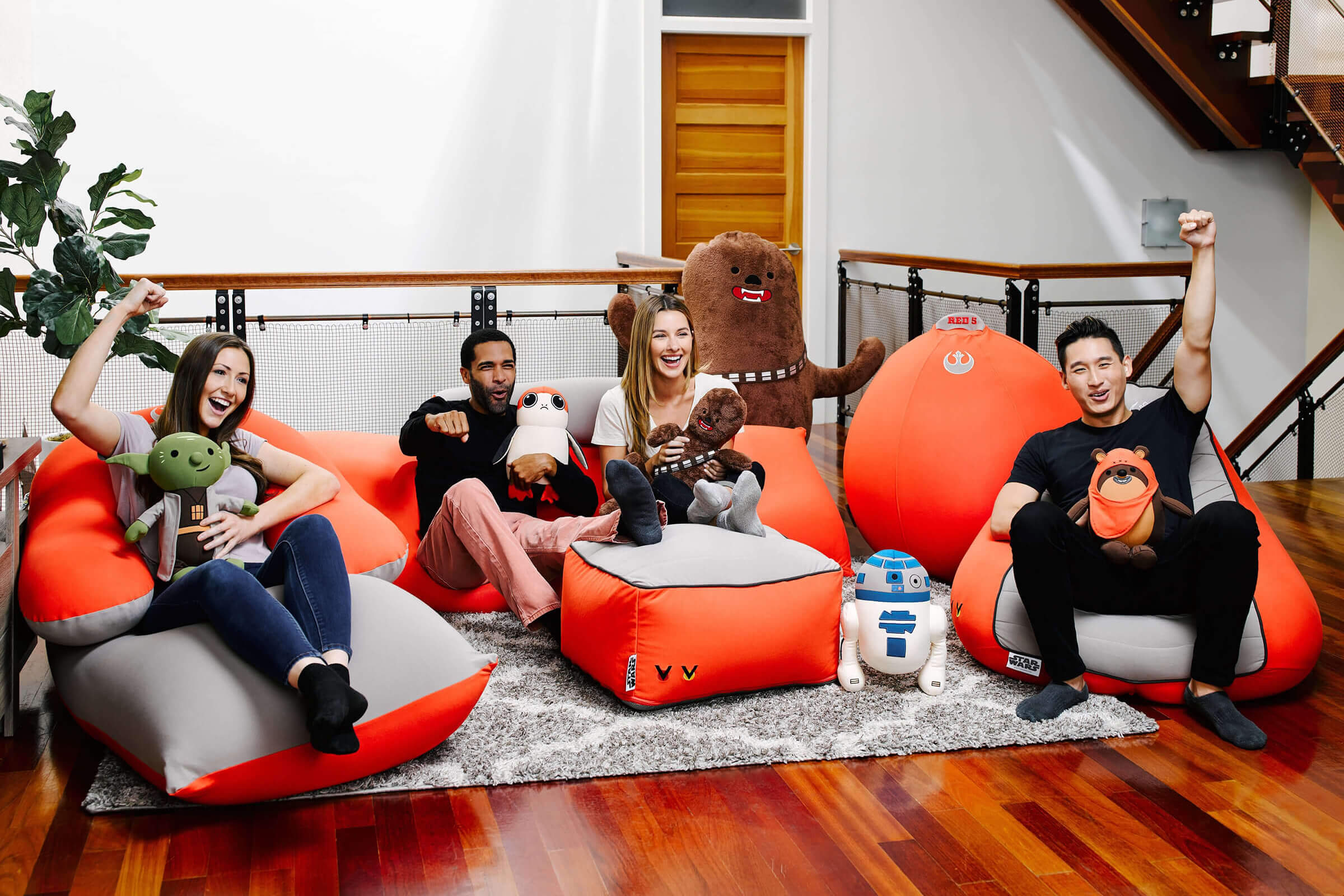 Yogibo（ヨギボー）Yahoo!店 - 体にフィットする魔法のビーズソファ