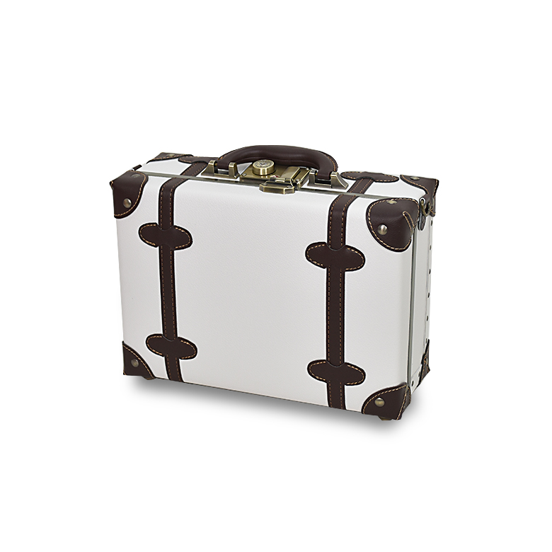 MOIERG（モアエルグ） 【タイムセール】 ミニトランク M ショルダー