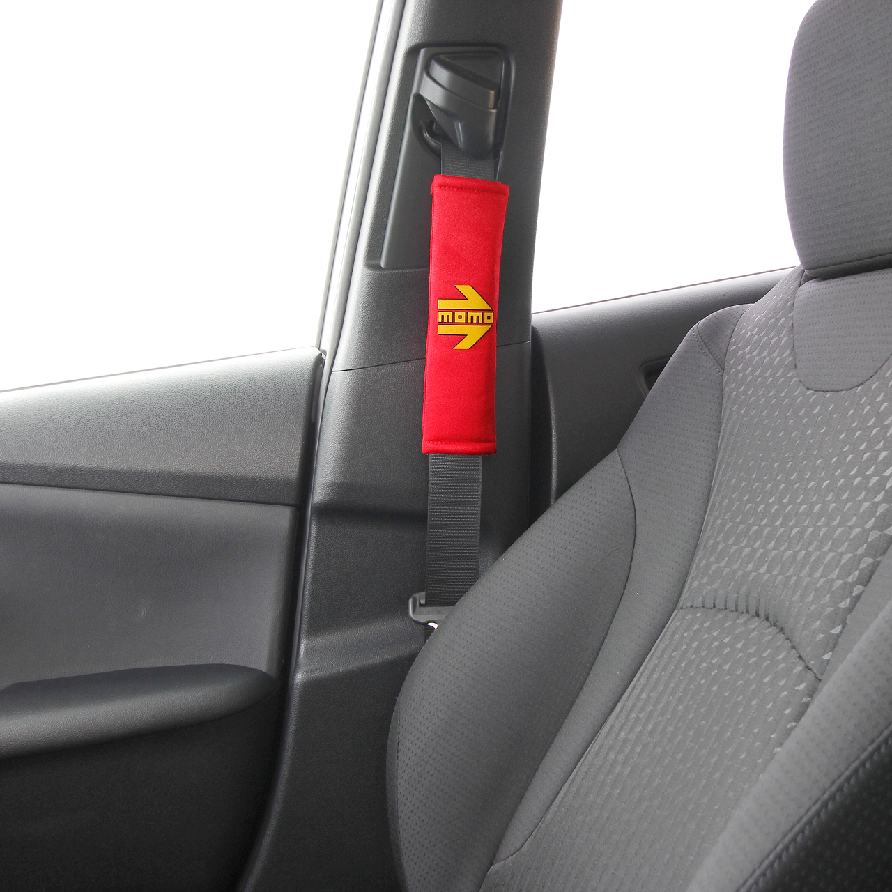 MOMO（モモ） ARROW アロー シートベルトパッド ショルダーパッド