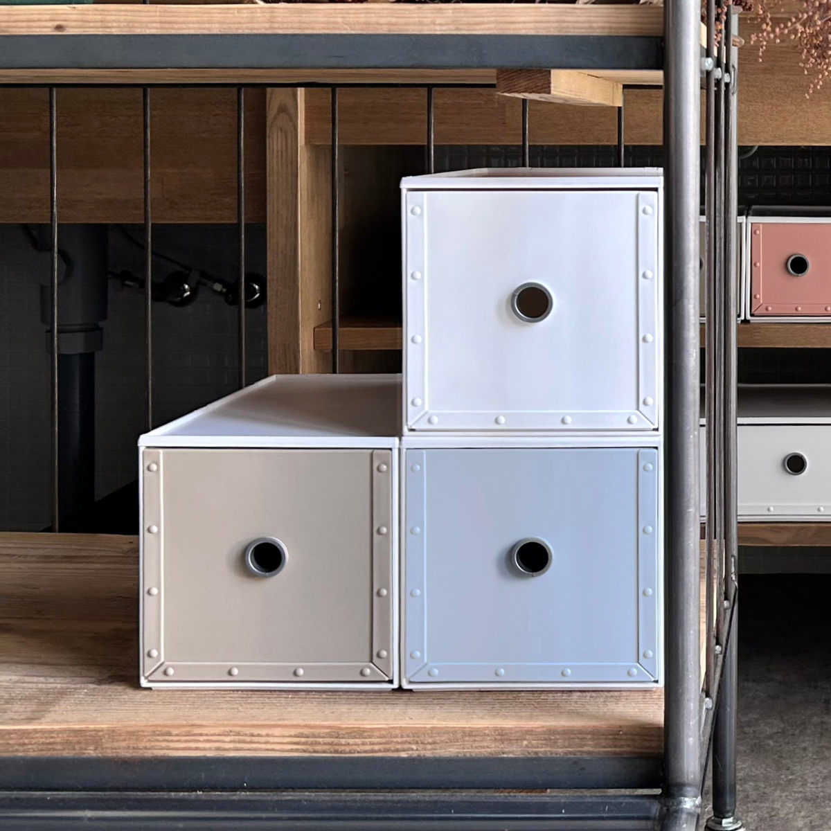 八幡化成 収納ボックス 幅16.8×奥行26.4×高さ17.3cm 1段 fs-750