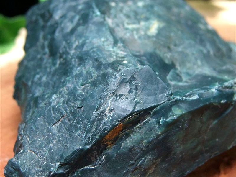 大特価 特大 出雲石 碧玉 原石 2344g 幅180mm 大地のパワーを感じる石