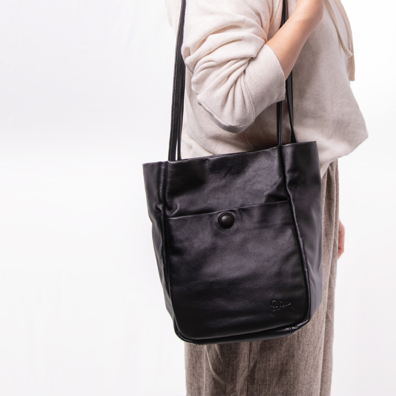 Diu（ディウ） 【Outlet50%OFF】 レザー ショルダーバッグ トート