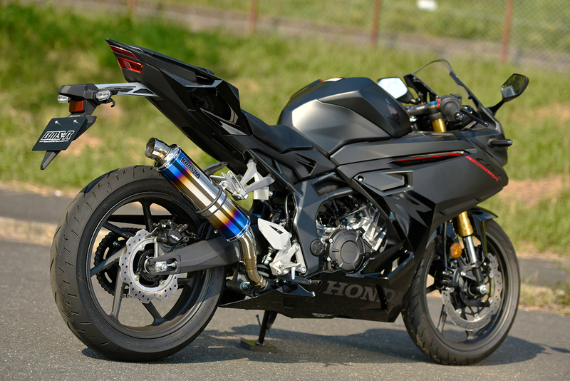 BEAMS G1019-53-P1J CBR250RR 8BK-MC51 R-EVO スリップオン ヒート