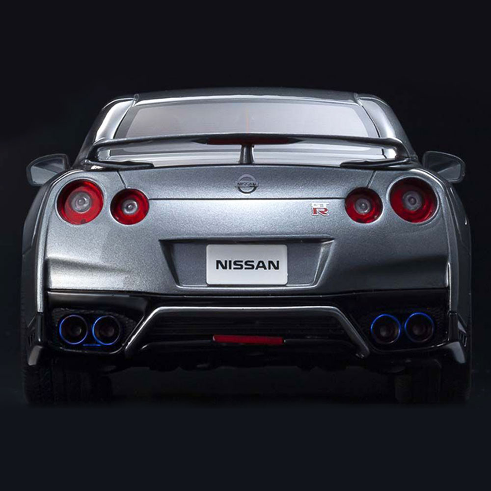 ミニカー 1/18 日産 GT-R 2020 グレー 京商 サムライ nissan KYOSHO