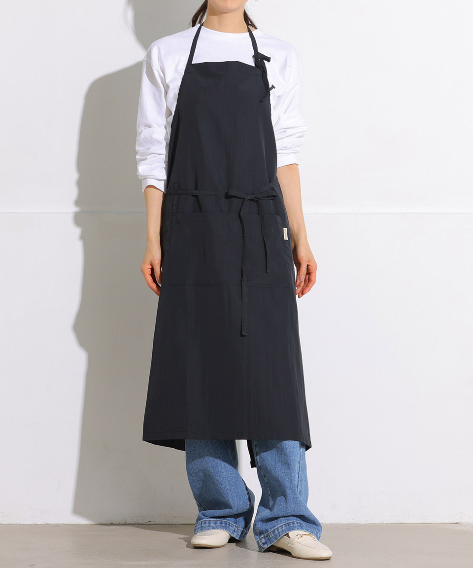 爆買]エプロン カフェエプロン 撥水 シンプル 無地 持ち運び 携帯
