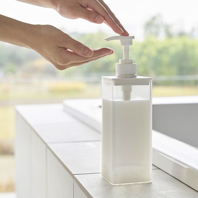 山崎実業 詰め替えボトル たっぷり洗剤が出るディスペンサー ミスト