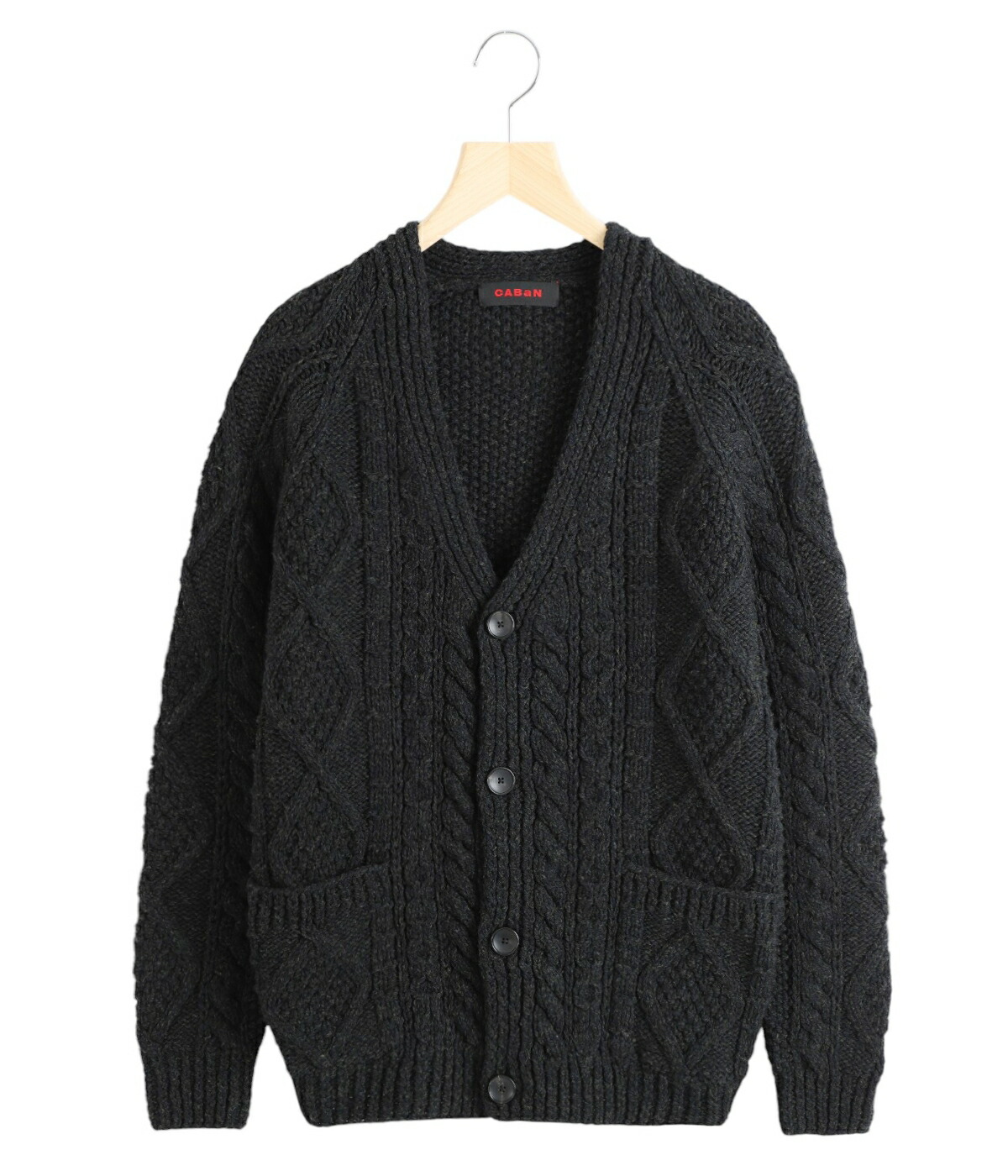 CABaN（キャバン） ： ウールハンドニット ケーブルカーディガン / 全2