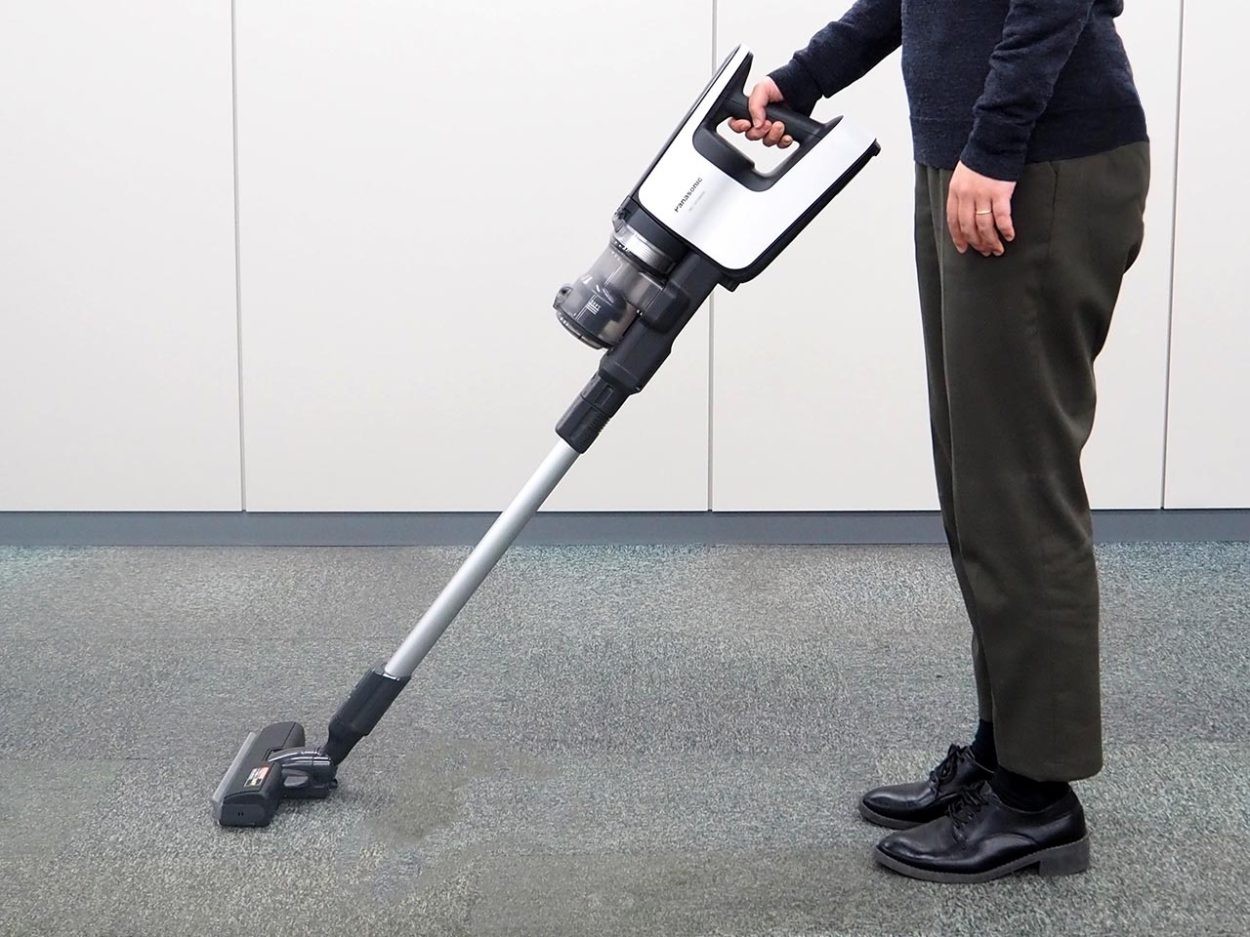 タフネスなバッテリーとパワフルな吸引力を持つパナソニックの