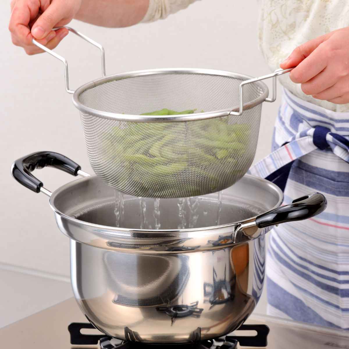 下村企販 両手鍋3点セット 22cm IH対応 蓋付き ザル付き ゆで名人