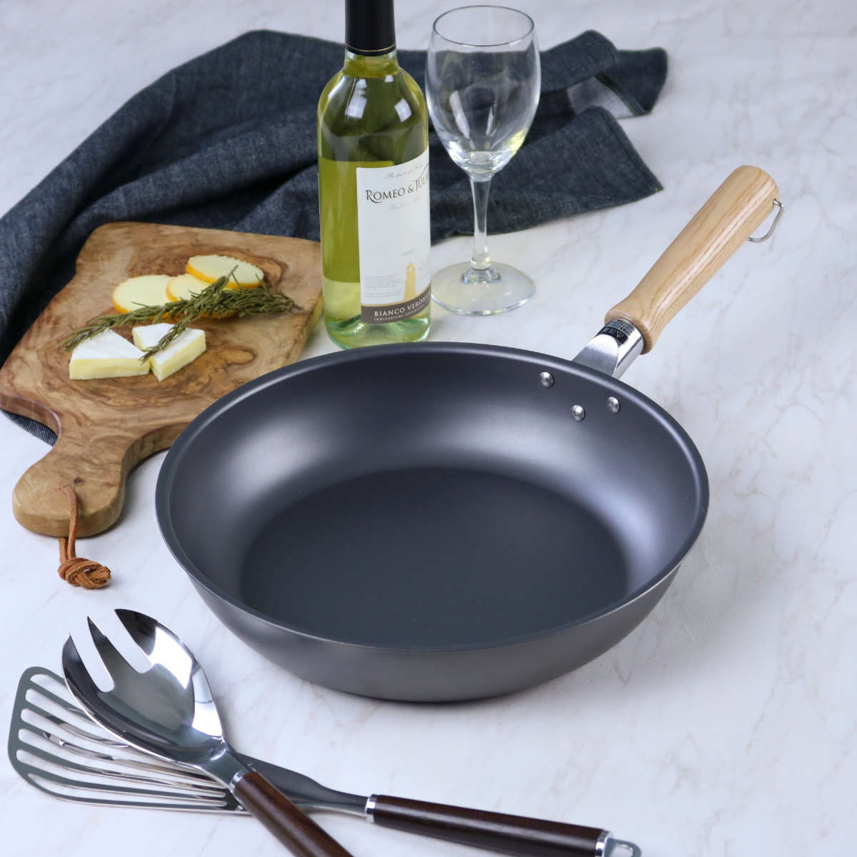 ウルシヤマ金属工業 フライパン 26cm IH対応 鉄匠 UMIC 日本製 （ ガス