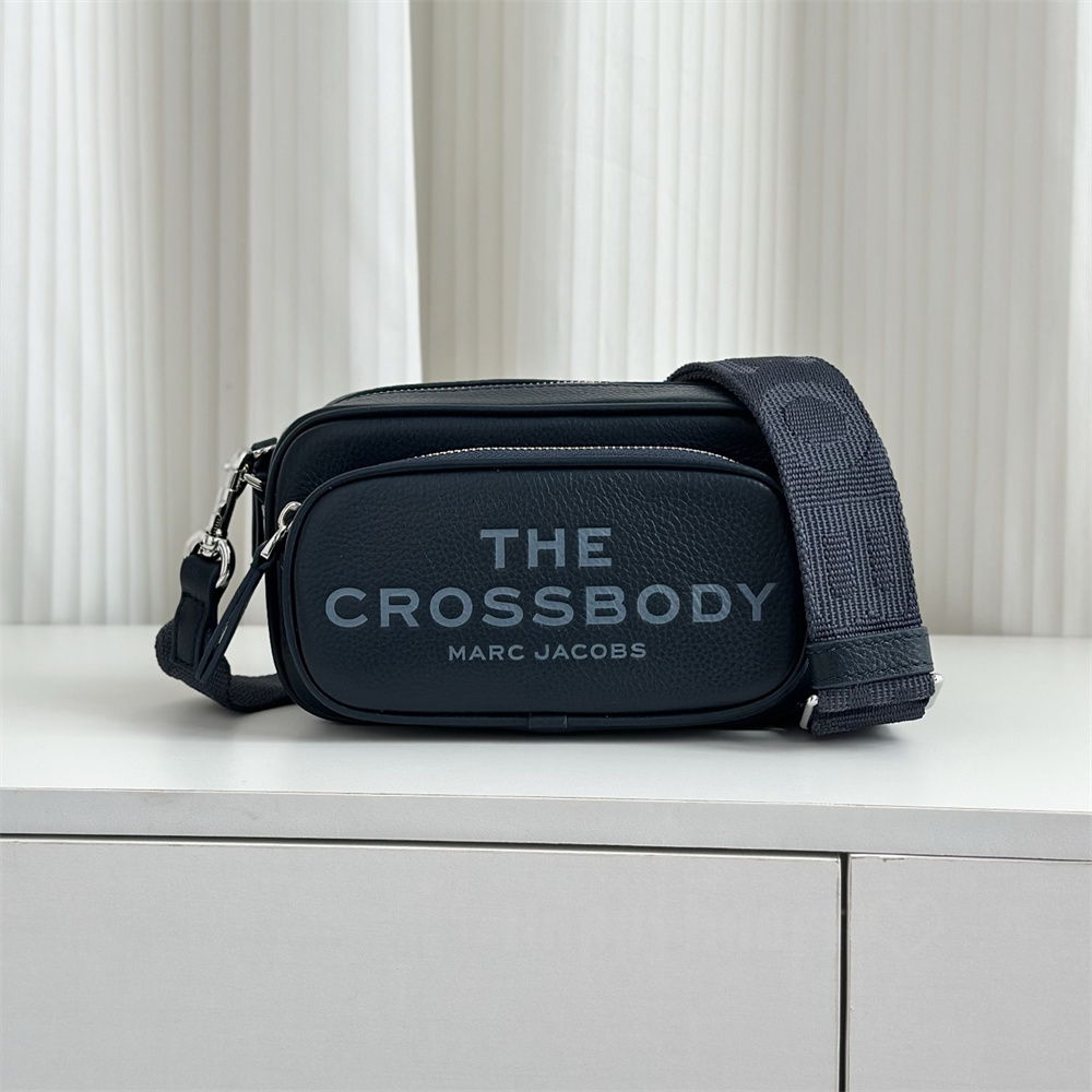 MARC JACOBS（マーク・ジェイコブス） ショルダーバッグ ザ レザー