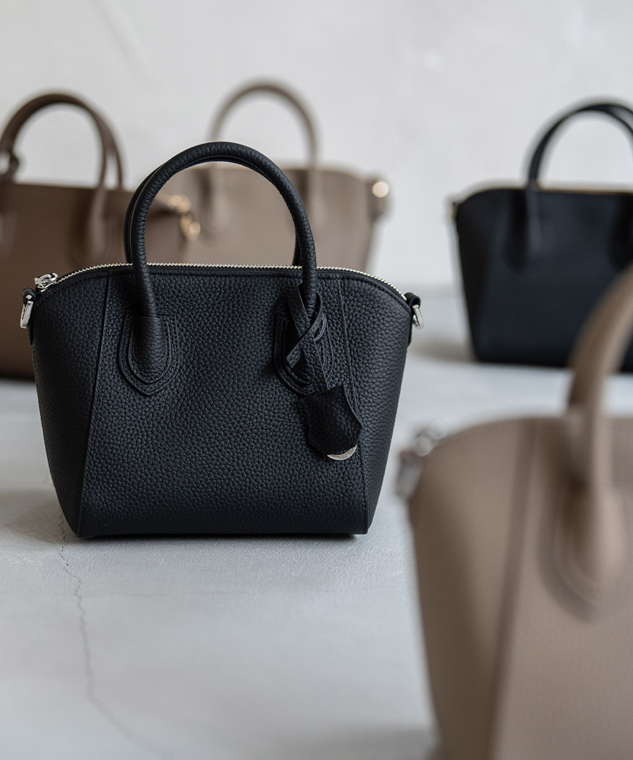 HAYNI（ヘイニ） 爆買 シリーズ売上累計25,000個突破 本革 ショルダー