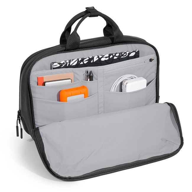 エアー テックコレクション ブリーフケース Aer techbrief｜ONLINE