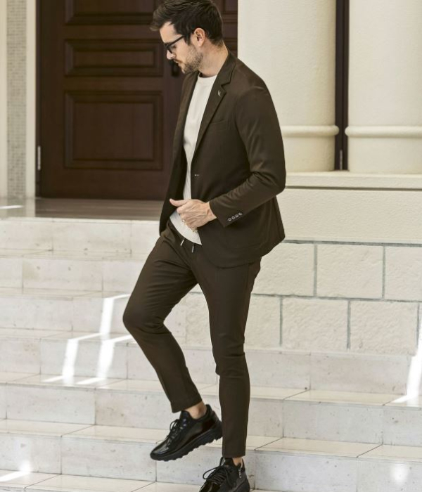 1PIU1UGUALE3 RELAX ウノピゥウノウグァーレトレ リラックス