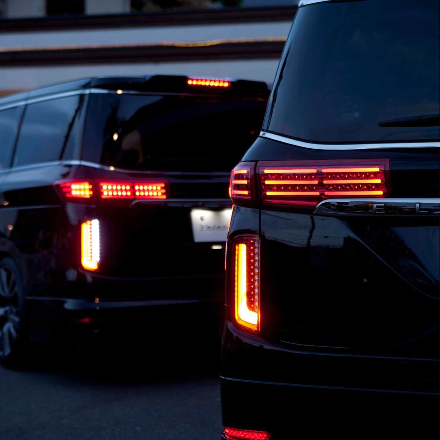 ヴァレンティ（VALENTI） 【公式ショップ限定カラー】エルグランド E52