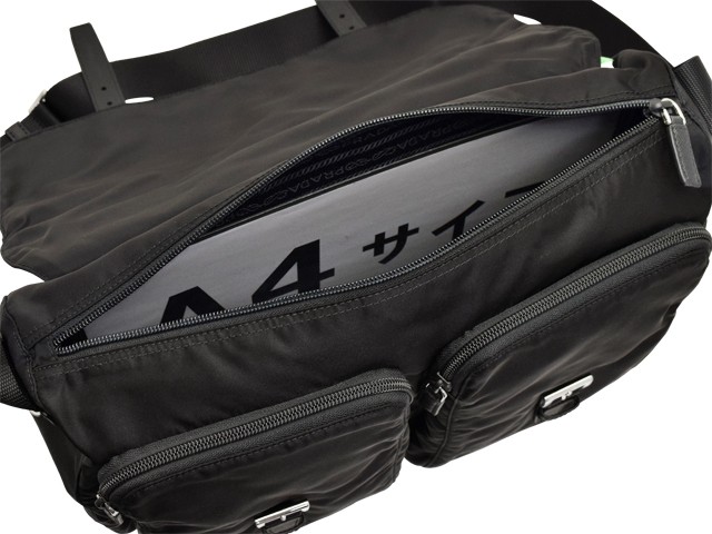 PRADA（プラダ） ショルダーバッグ 斜めがけ メッセンジャーバッグ