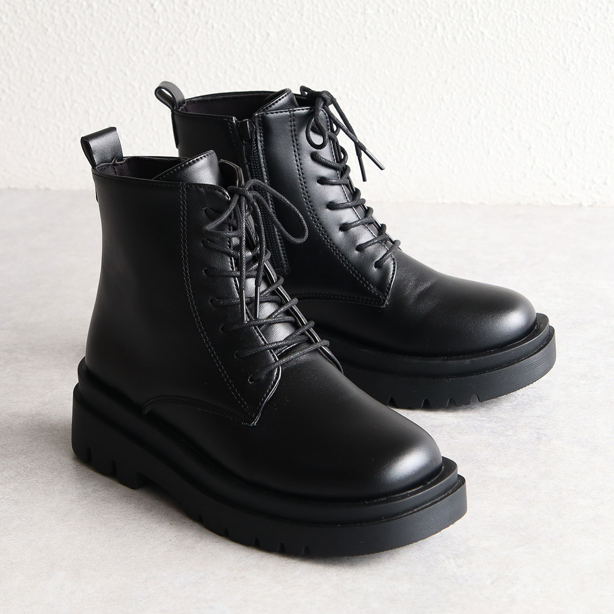 ショートブーツ レディース 歩きやすい 厚底 スクエアトゥ 編み上げ