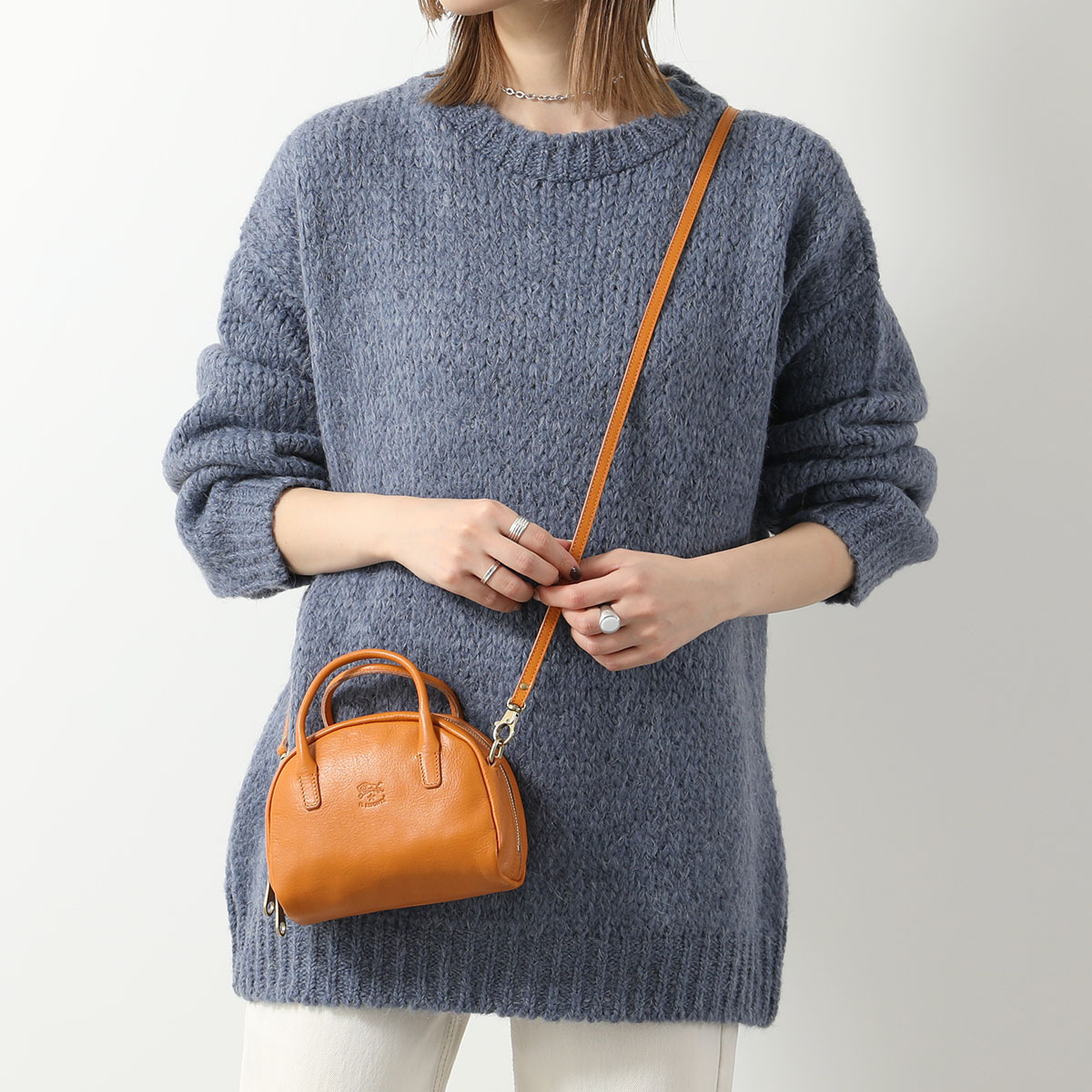 IL BISONTE（イルビゾンテ） ショルダーバッグ BHA019 レディース