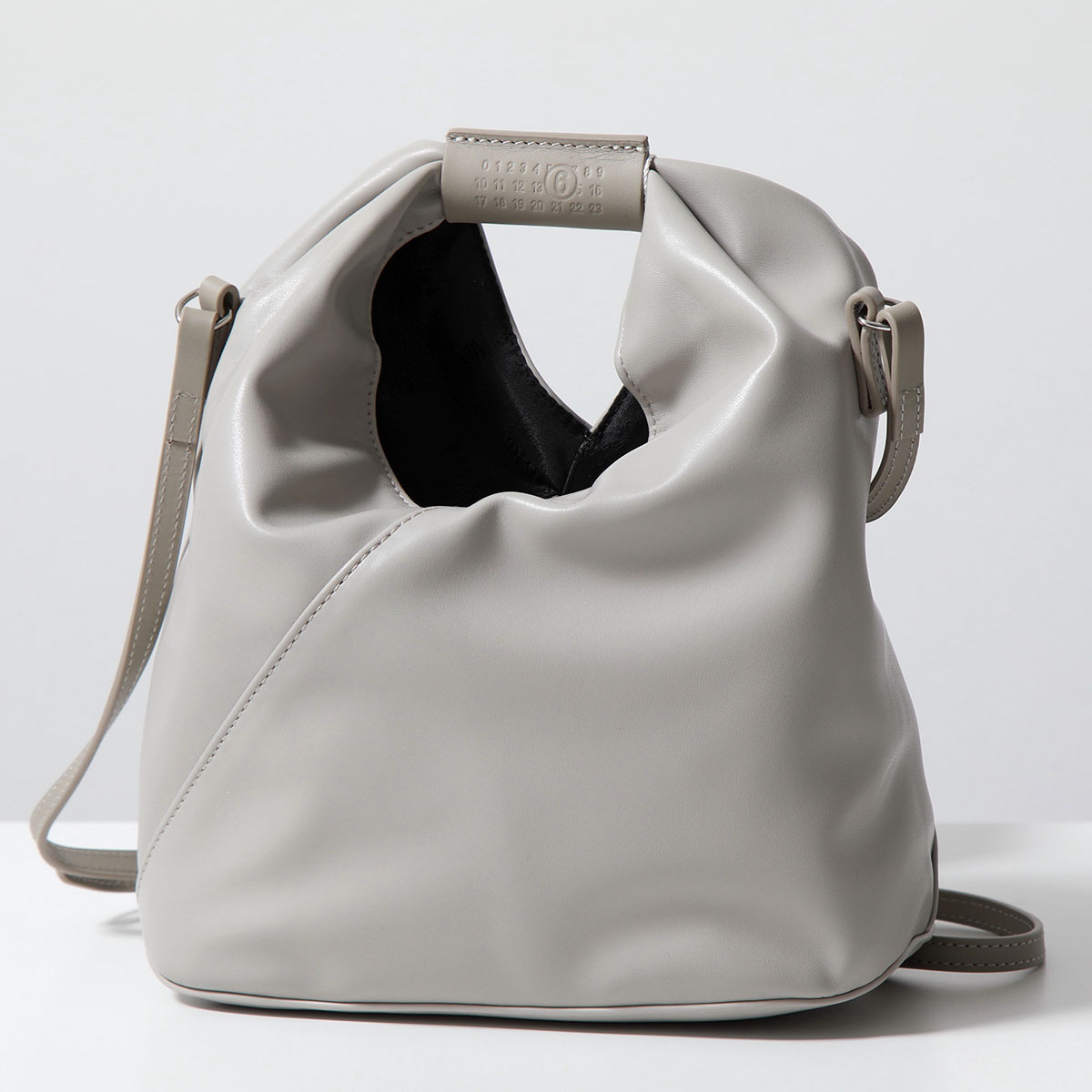 MM6 エムエムシックス メゾンマルジェラ ショルダーバッグ Japanese