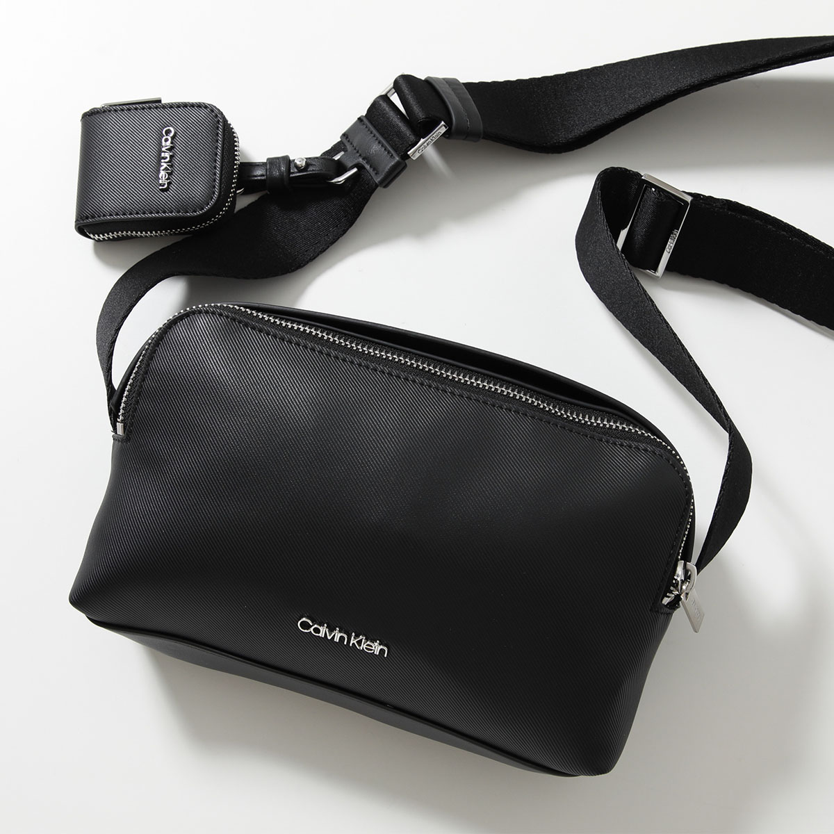 Calvin Klein（カルバン・クライン） ショルダーバッグ CK EST. PU