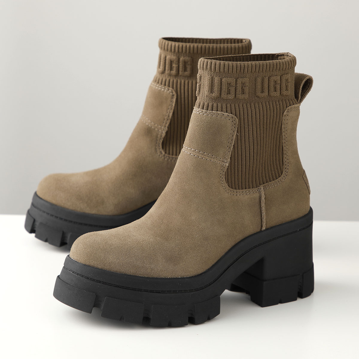 UGG（アグ） ショートブーツ BROOKLYN CHELSEA ブルックリン