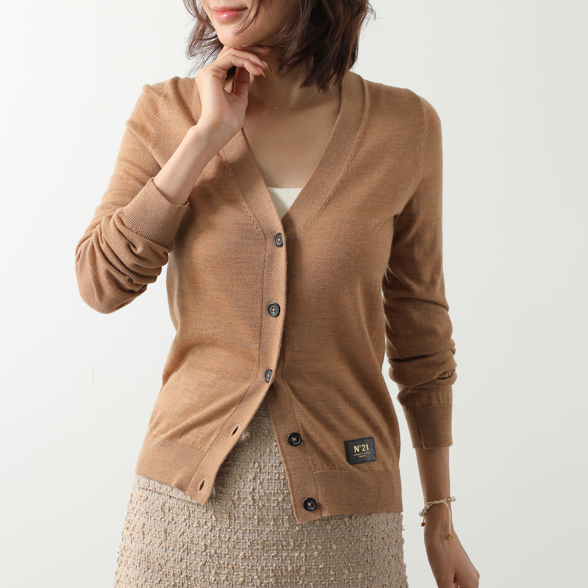 N°21（ヌメロヴェントゥーノ） カーディガン A039 9000 レディース