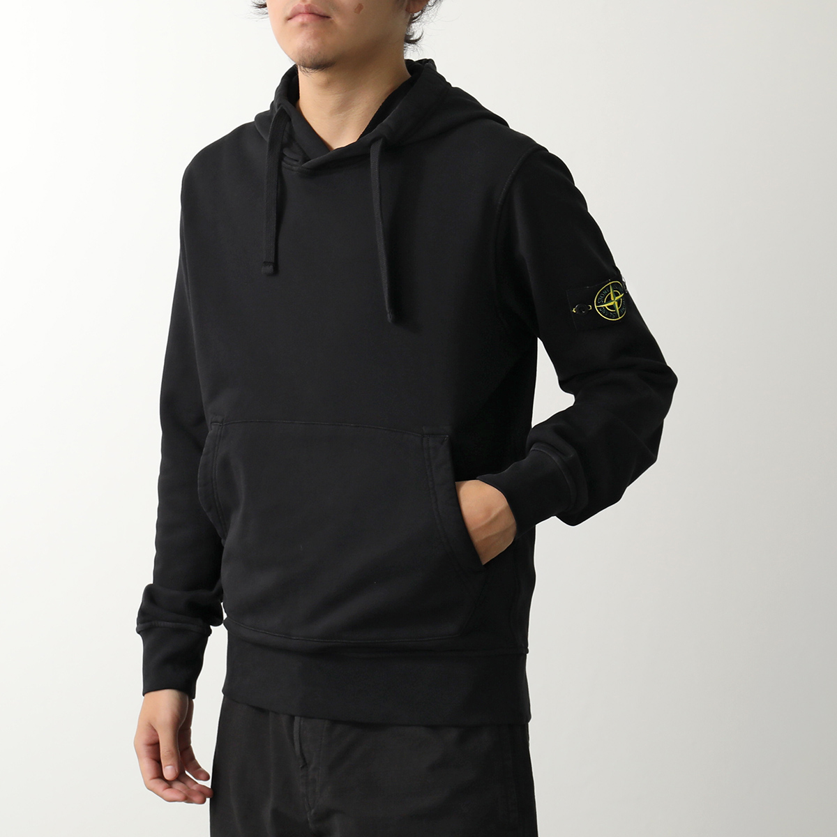 STONE ISLAND（ストーン アイランド） パーカー K2S156100062 S0051