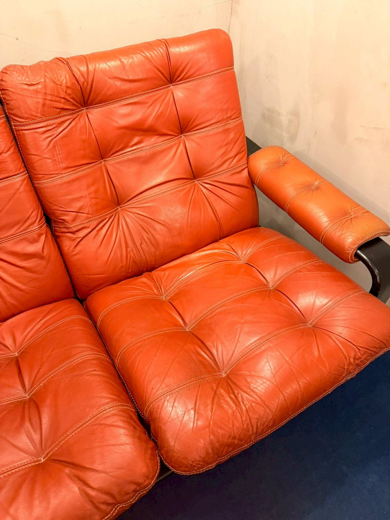 SHARK ATTACK アンティーク・ビンテージ ソファのページ