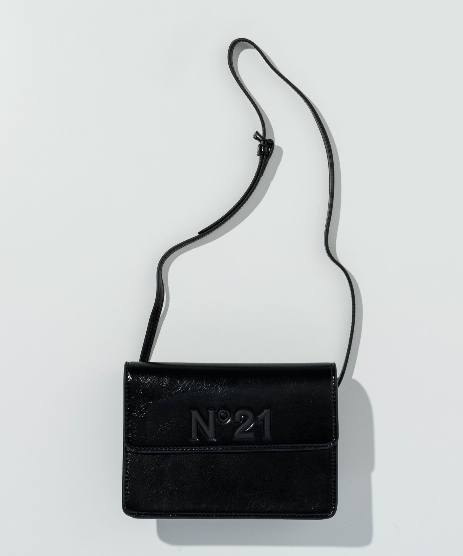 N°21(ヌメロ ヴェントゥーノ)Kids & Junior ブランドロゴショルダー