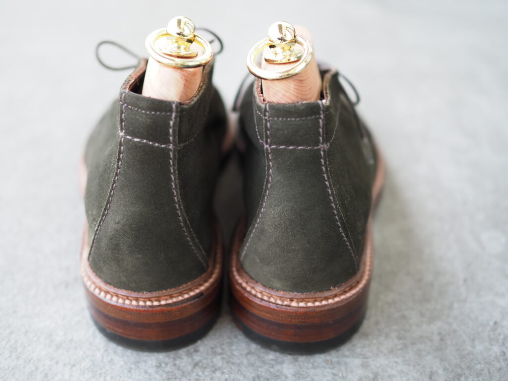 アンラインドの優しい履き心地：ALDEN スエードチャッカブーツ 14928