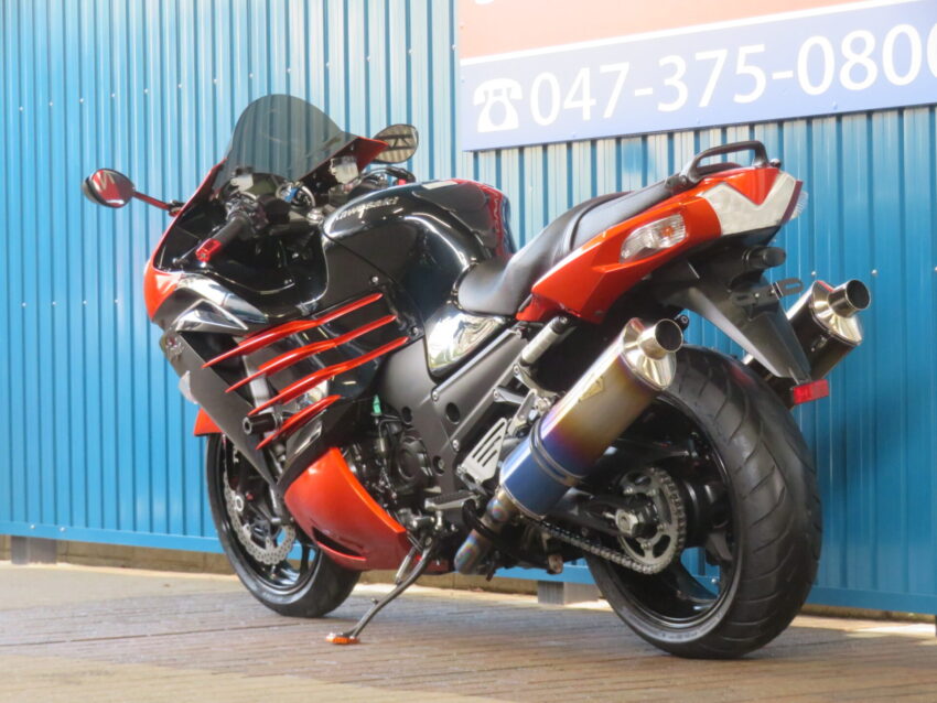 カワサキ/ZX-14R – シイナモータース