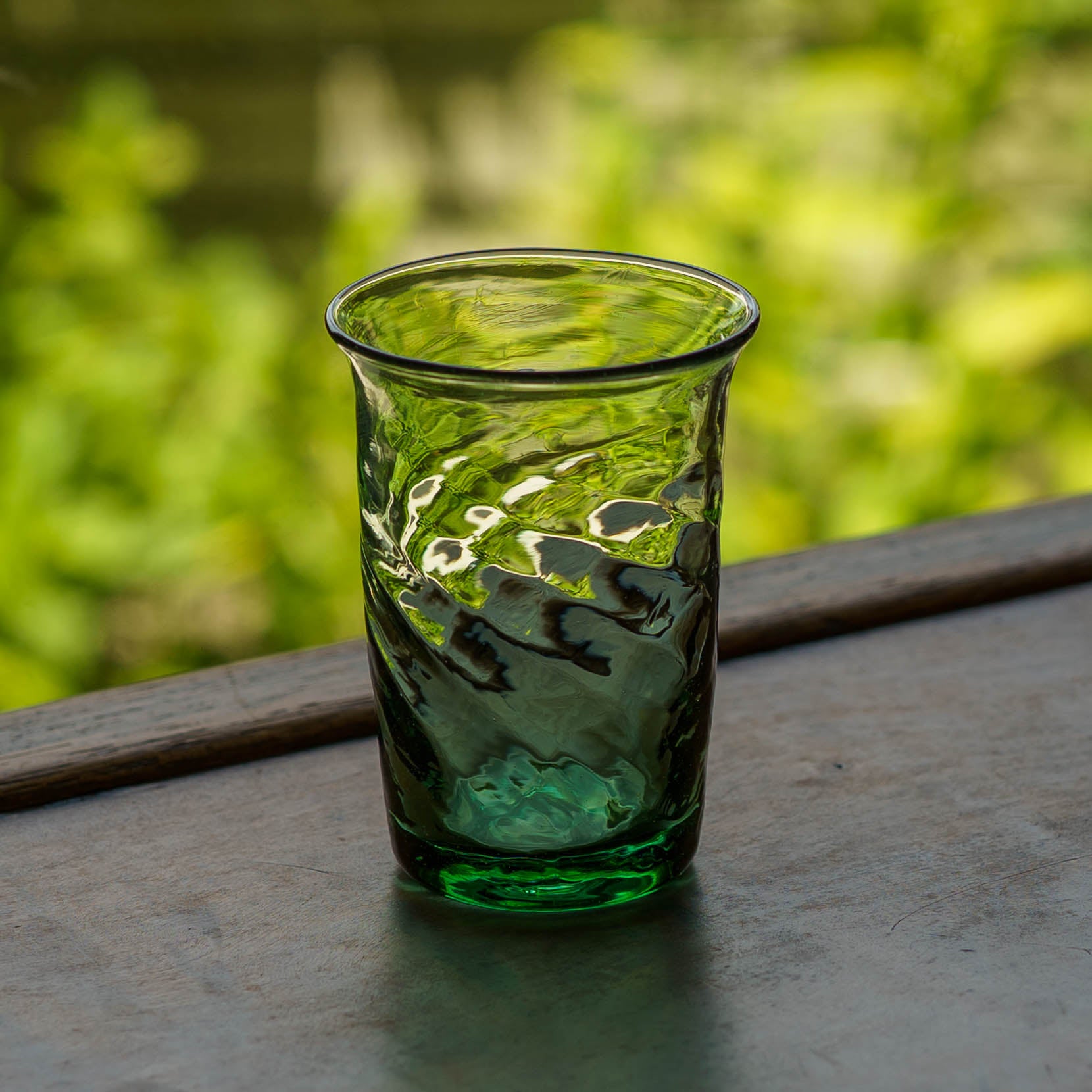 ガラス作家 ニジノハ 平岩愛子 ヒッチーグラス 小 浅葱 ｜窯元、作家