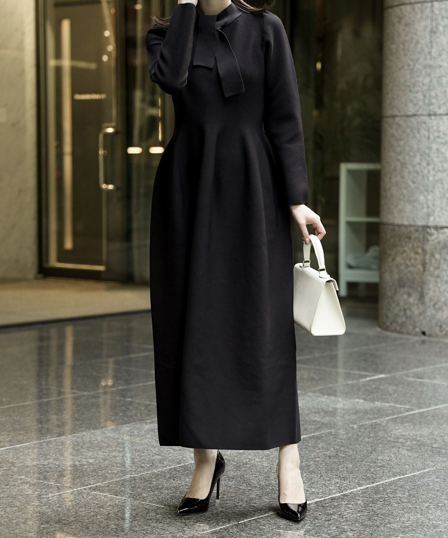 ボウタイ ホールガーメント ニット ワンピース HUIT 全3色｜hit341