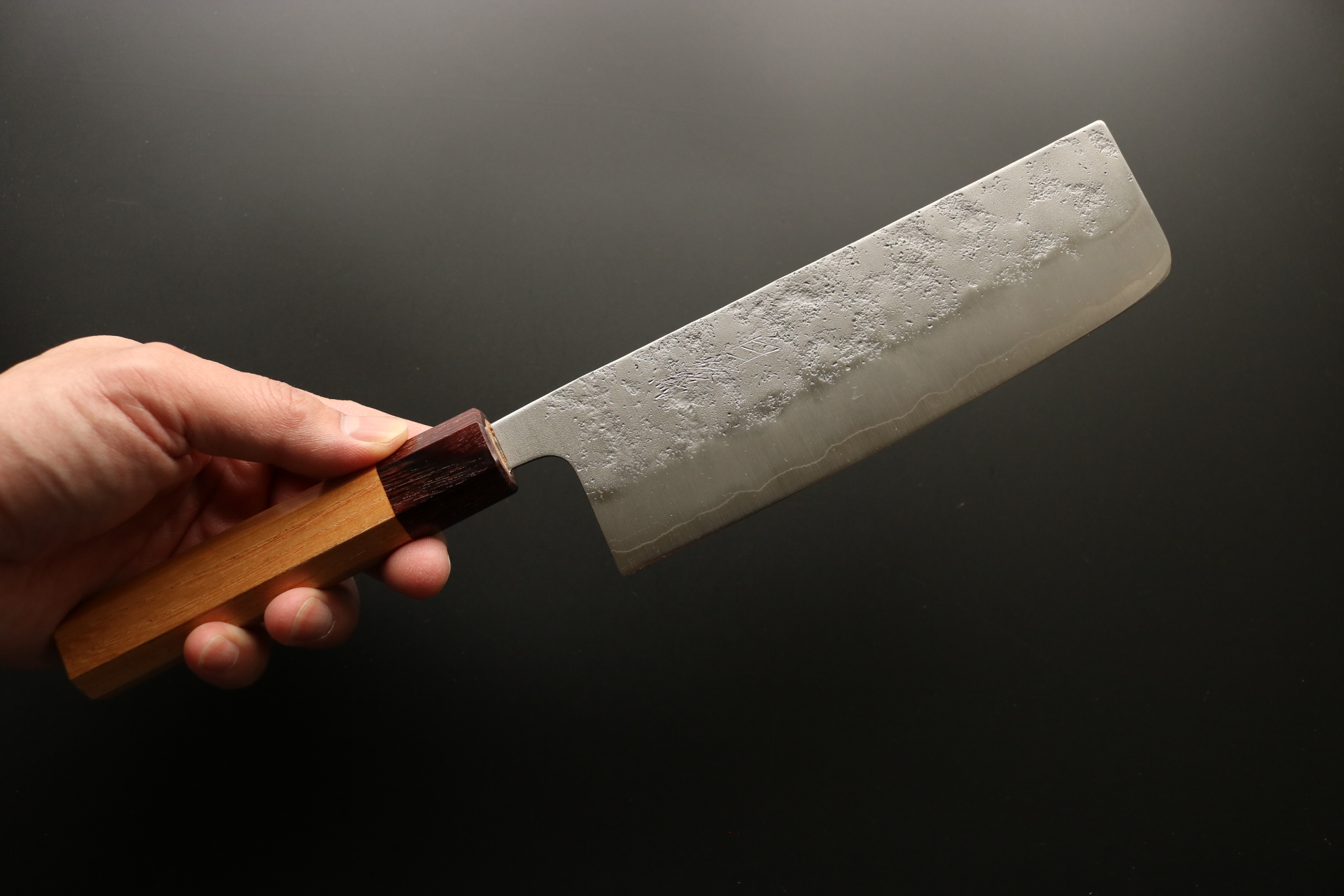 白鷺 菜切包丁 銀三鋼 梨地 ケヤキ八角柄 165mm - shirasagistore.com