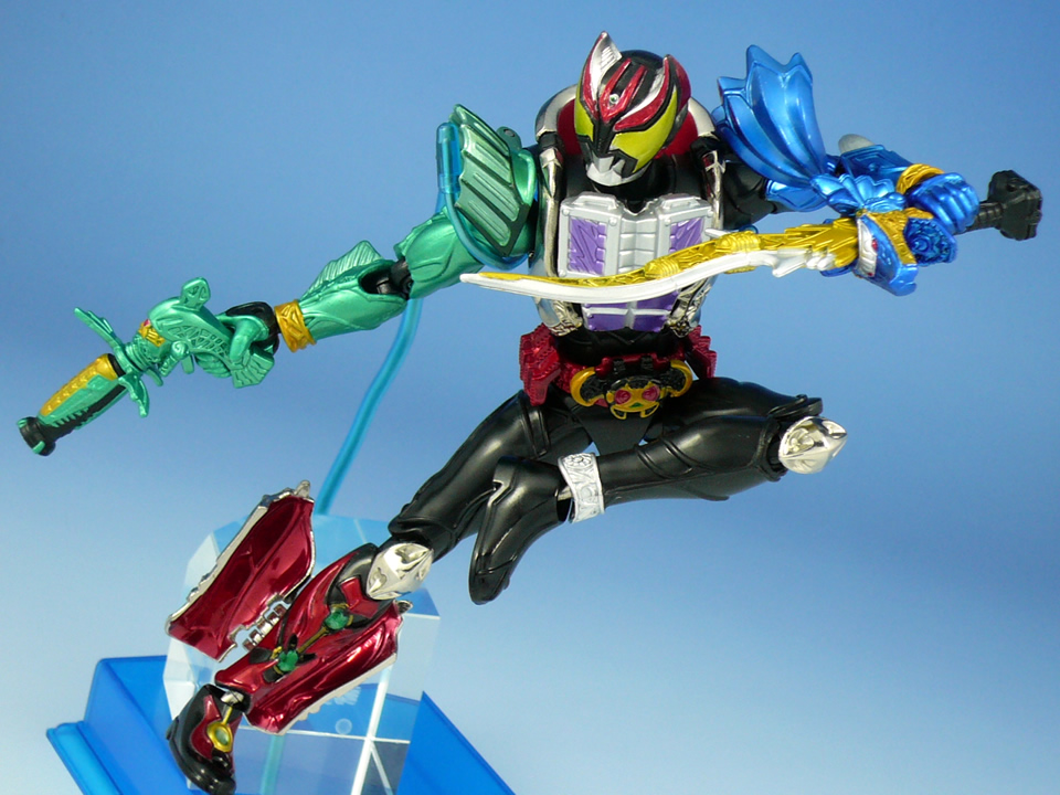 バンダイ 装着変身 仮面ライダーキバ ドガバキフォーム（装着変身改造）