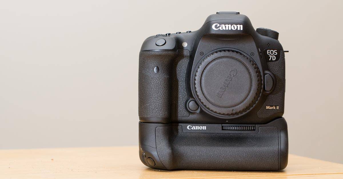Canon BG-E16 Battery Grip Review for 7D Mark II