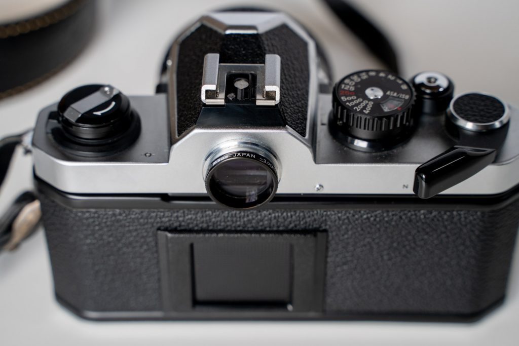 フィルムカメラ「Nikon NewFM2」は初心者向けでもあり、完成形でもある