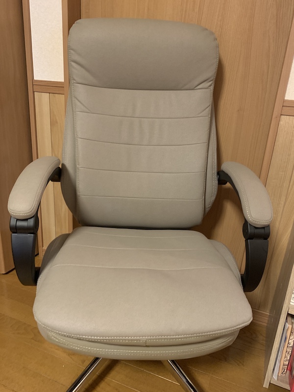 腰痛持ち必見】ニトリのリカルドがおすすめすぎてデスクチェアの結論