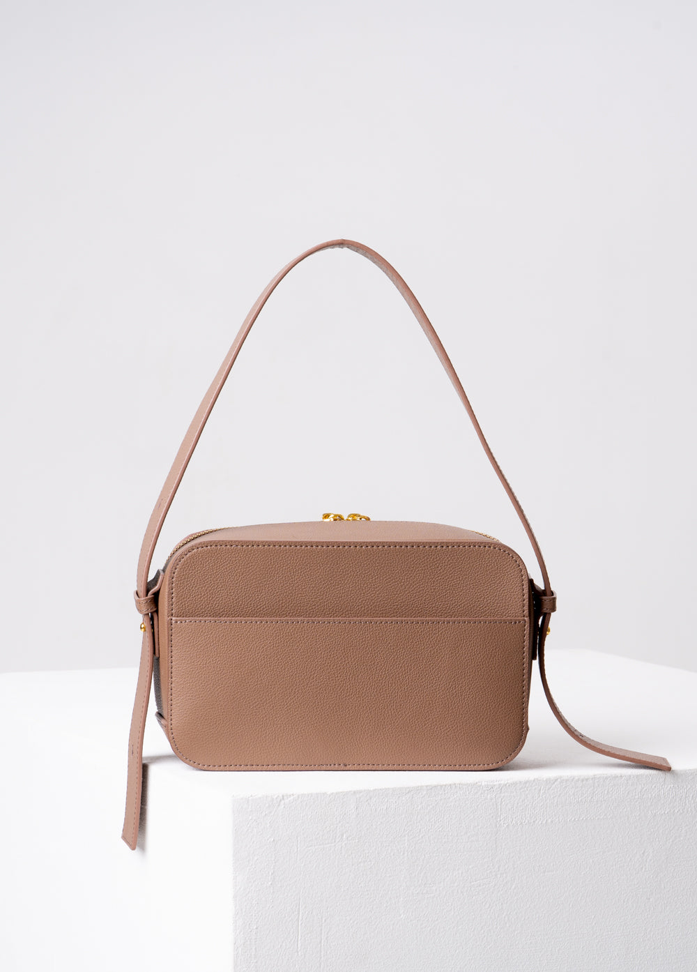 AURÉLIE 2.0 Dust Storm – SÖNDAG