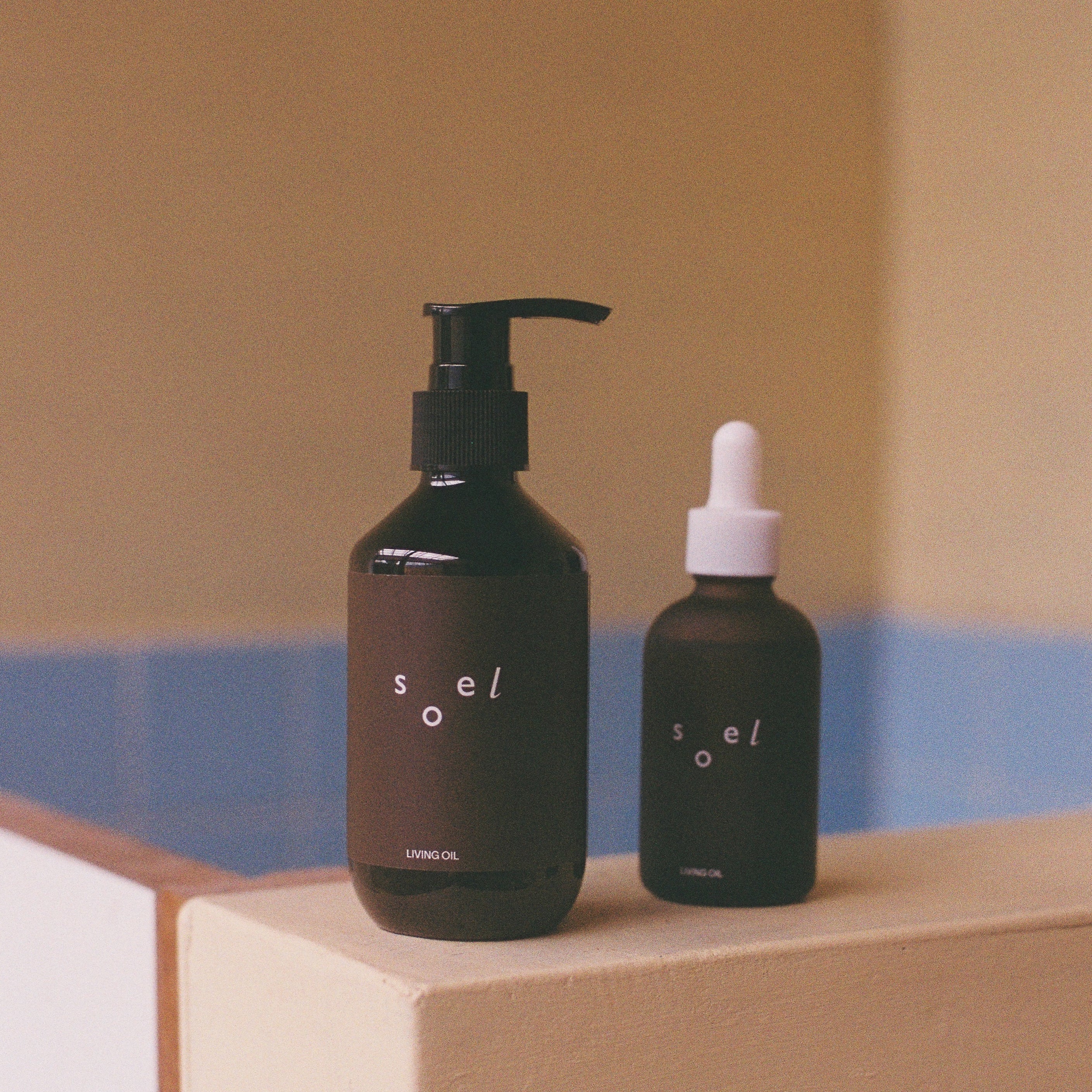 限定 LIVING-OIL セサミオイルビッグボトル 180mL